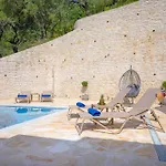 Villa Theview